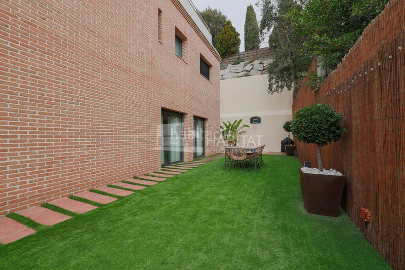 Foto cf1ebd1c-026c-47ef-b88a-547935a68369. Xalet amb aparcament piscina a Vilassar de Dalt