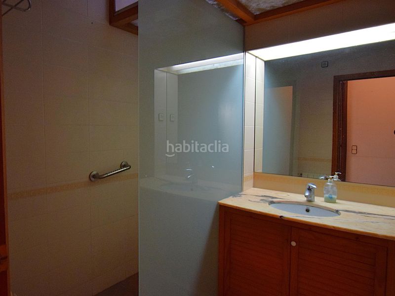 Foto 79f8e03b-9765-42d0-a818-f6e049cd6944. Casa a Centre Mataró