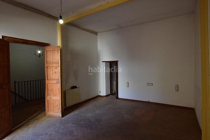 Foto cc2cedf1-c913-4b7e-af43-e2c21165671f. Casa a Centre Mataró