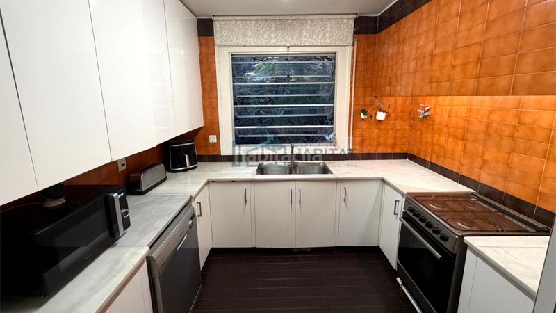 Foto 59370a51-fbf7-4a49-bcad-392fa36bec0c. Xalet amb calefacció aparcament a Cabrils