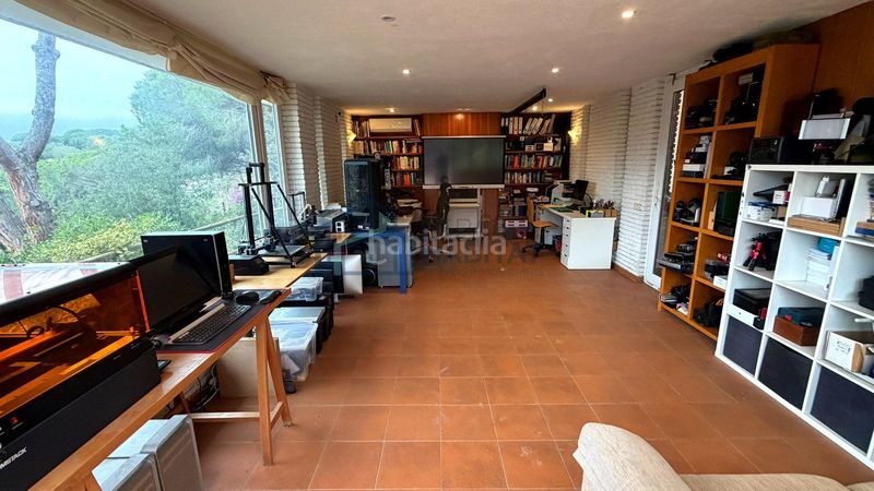 Foto 797b7147-e25a-41f5-bc34-275033996dd2. Xalet amb calefacció aparcament a Cabrils