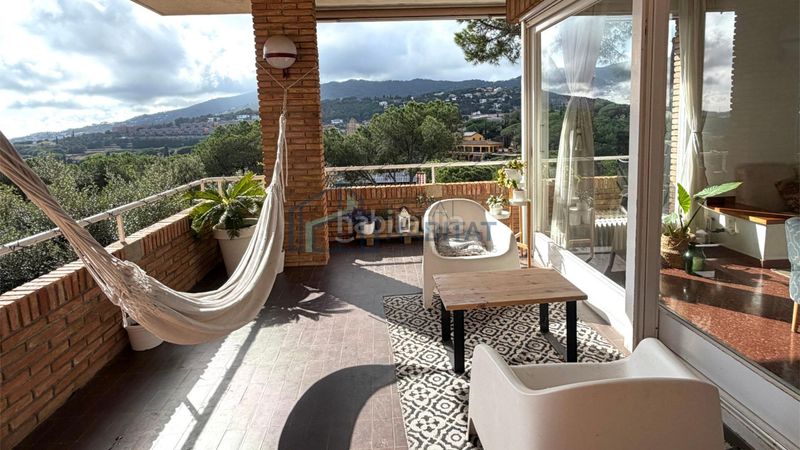 Foto 89952c1f-bc54-4ed1-9bea-b98542644aac. Xalet amb calefacció aparcament a Cabrils