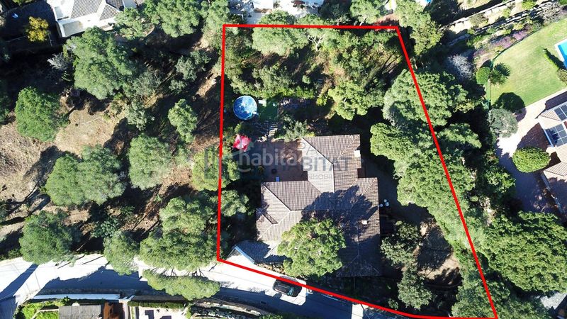 Foto 9a047461-8c73-4acd-a566-0c7ec94da024. Xalet amb calefacció aparcament a Cabrils