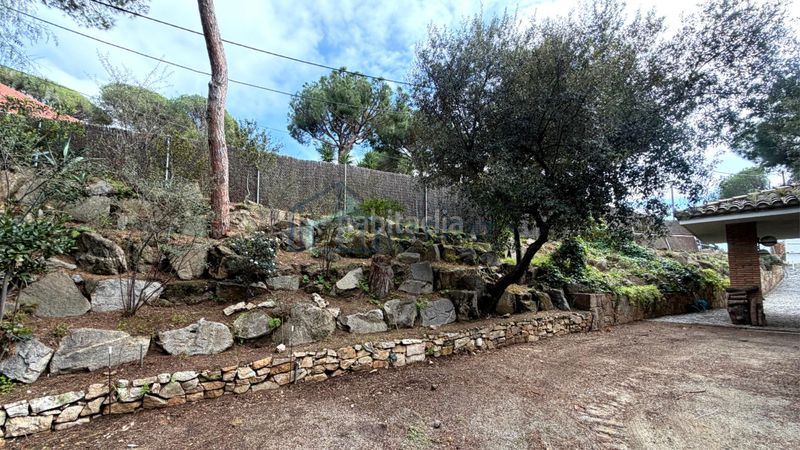 Foto fdb7ee7e-9a1b-48e5-b9c7-6bc977c18d88. Xalet amb calefacció aparcament a Cabrils