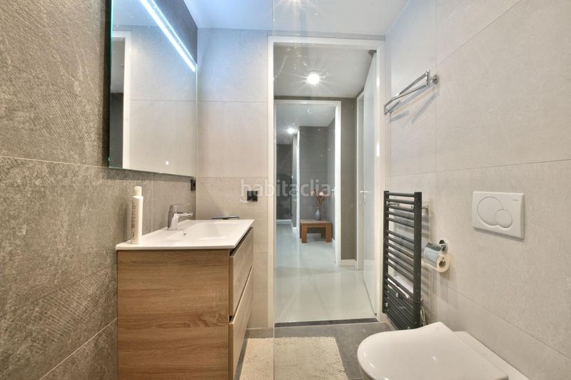 Foto 998173b2-2c3c-4cc5-9055-333568352d4c. Casa amb aparcament piscina a Calella