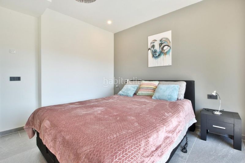 Foto be2e24dd-c93d-4088-aeed-055c0aa64007. Casa amb aparcament piscina a Calella