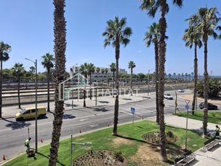 Rent Flat in Centre. Amplio piso en mataró con terraza y vistas al mar  1450
