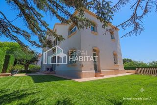 Casa in Vilassar de Dalt. Exclusiva casa de lujo en vilassar de dalt con vistas espectacul