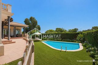 Casa a Vilassar de Dalt. Exclusiva casa de lujo en vilassar de dalt con vistas espectacul