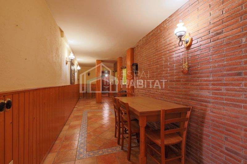 Foto be863a36-b75c-47f0-acb0-1b528fae0e96. Casa amb calefacció aparcament piscina a Vilassar de Dalt