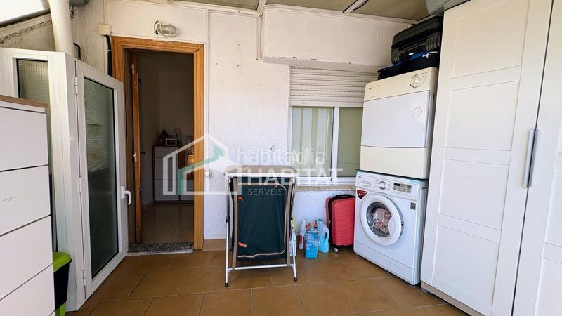 Foto a3419f7b-318d-48d7-8e7f-8a02a96955ea. Casa amb calefacció aparcament a Vilassar de Dalt