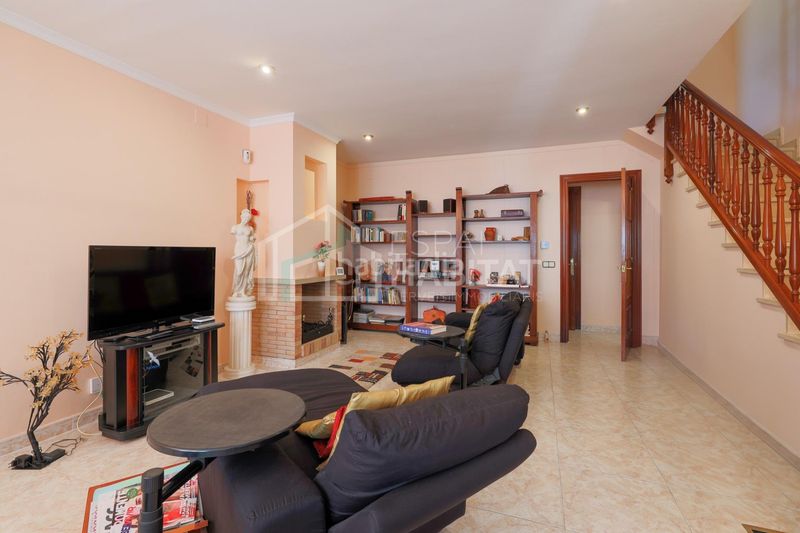 Foto 3d43d30e-a4a2-4445-b1d9-816651302190. Casa adossada amb calefacció aparcament a Vilassar de Dalt