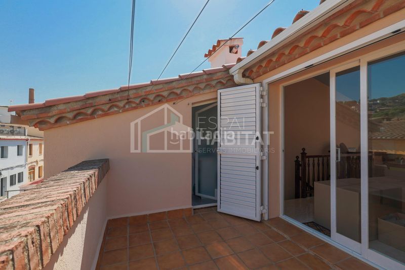 Foto 8d9c1d41-296a-4d72-841a-0155829da1af. Casa adossada amb calefacció aparcament a Vilassar de Dalt