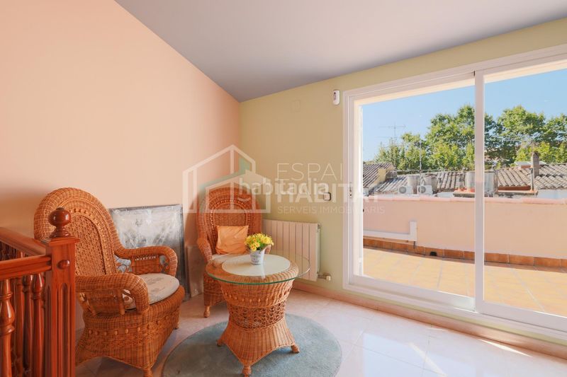 Foto a14b5894-79eb-4c2a-be7c-c4c7fed9ab9c. Casa adossada amb calefacció aparcament a Vilassar de Dalt