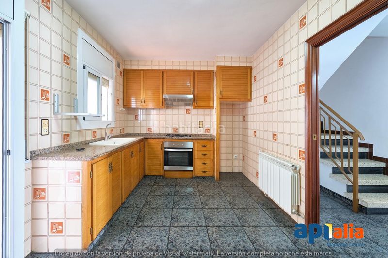 Foto 06141b66-8751-4fd5-b23f-dbed64d08c9c. Casa adossada amb calefacció aparcament a Cerdanyola Nord Mataró