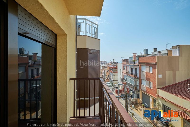 Foto 9fbf94fd-f3ce-41fd-8c08-bc3fadf9ed3b. Casa adossada amb calefacció aparcament a Cerdanyola Nord Mataró