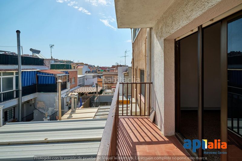 Foto dddf8997-5818-48eb-ac42-b2a0e3638c2a. Casa adossada amb calefacció aparcament a Cerdanyola Nord Mataró