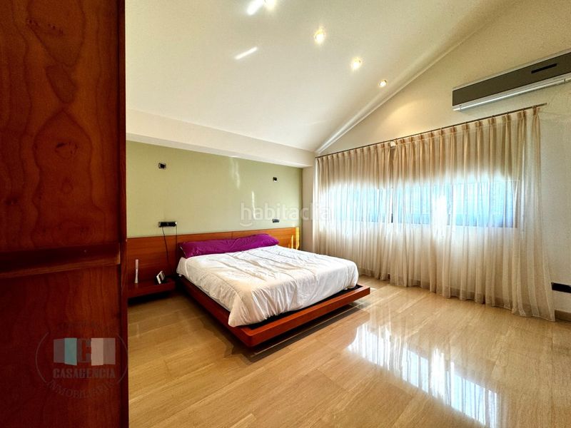 Foto 1724bc71-8616-42bd-930e-580593b26dd1. Chalet mit heizung parking pool in Alqueries (Les) / Alquerías del Niño Perdido