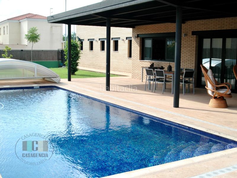 Foto cd3b3420-4f74-4c5d-be79-96079717b947. Chalet mit heizung parking pool in Alqueries (Les) / Alquerías del Niño Perdido