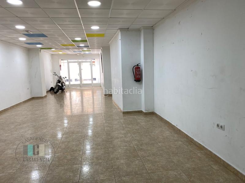 Foto 42410c73-8b34-4cb8-a8f3-936397ca5c4f. Alquiler local comercial alquiler local comercial en el centro dEl Grao en Castellón de la Plana