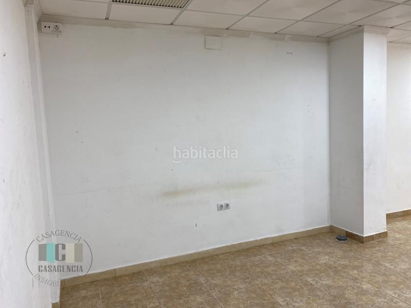 Foto 99cd95b4-5d32-4192-bec2-c1b16791afba. Alquiler local comercial alquiler local comercial en el centro dEl Grao en Castellón de la Plana