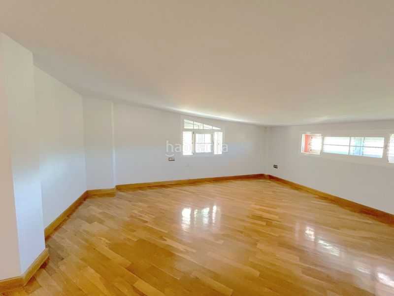 Foto 482ef80d-00e9-418d-bf16-38e032f2d086. Rent chalet with parking in Heliópolis Benicasim / Benicàssim