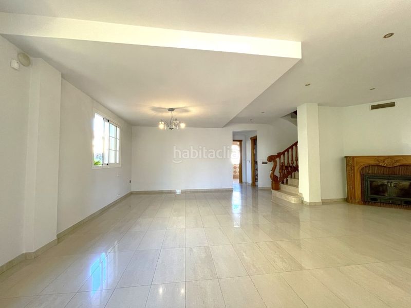 Foto b287ae76-470a-4e00-b5da-b9886b0743cc. Rent chalet with parking in Heliópolis Benicasim / Benicàssim