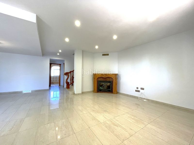 Foto dd616a86-72cb-4688-aa5c-97c0f1f02115. Rent chalet with parking in Heliópolis Benicasim / Benicàssim