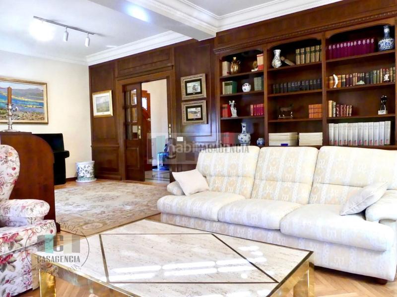 Foto 099dcd29-e669-47b0-9f54-aefba8e27c13. Chalet mit heizung parking in Zona Avenida del Mar Castellón de la Plana