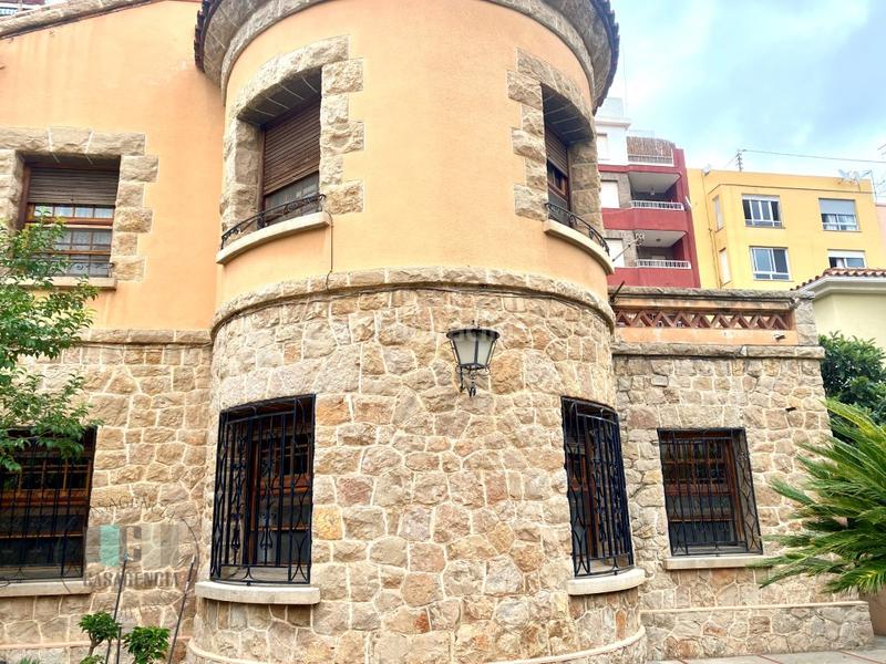 Foto 8481b685-a78f-4132-a788-854321225e01. Chalet mit heizung parking in Zona Avenida del Mar Castellón de la Plana