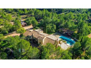 Chalet  N/a. El secreto mejor guardado de borriol una masía que te robará el