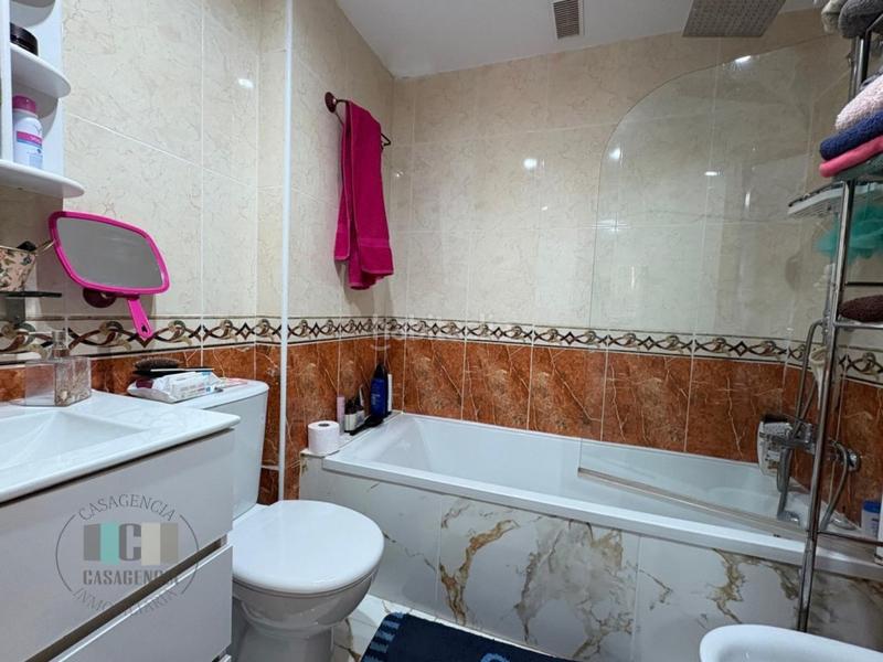 Foto 36800cf9-8410-438c-b8e4-c647bd2e0e5b. Apartamento casagencia inmobiliaria vende....apartamento 3 habitaciones en magic world en Oropesa del Mar