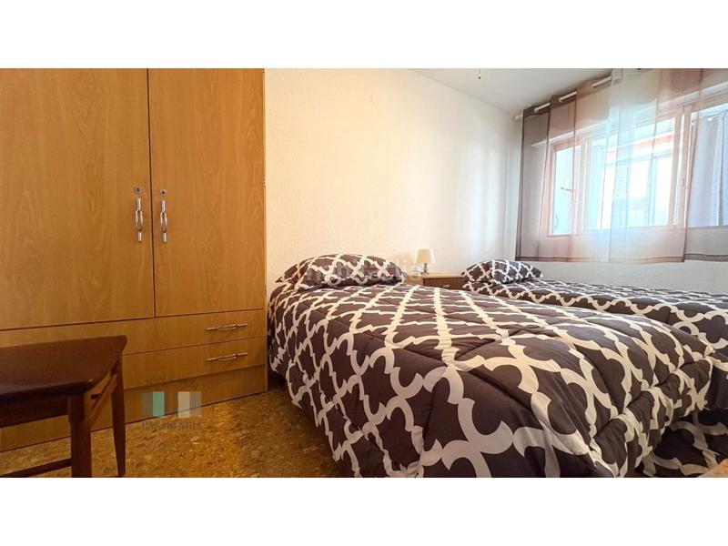 Foto 8024a8f5-c115-454d-8120-936e702d365b. Piso  de tres habitaciones en el Pueblo de benicassim con pequeña terraza en Benicasim / Benicàssim