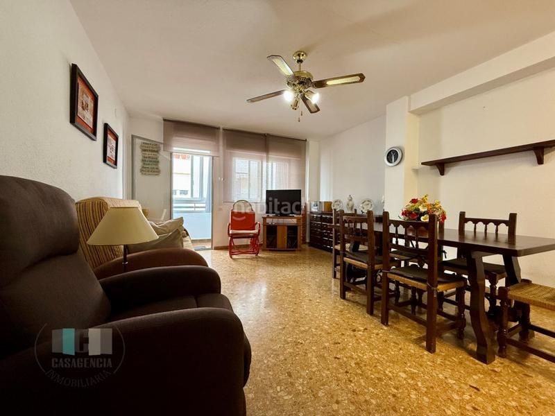 Foto b31ee5e4-28f6-4f65-bbba-d96752b41550. Piso  de tres habitaciones en el Pueblo de benicassim con pequeña terraza en Benicasim / Benicàssim