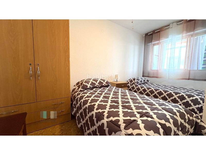Foto cde22018-6678-4a7d-a0ee-600574bfb5f9. Piso  de tres habitaciones en el Pueblo de benicassim con pequeña terraza en Benicasim / Benicàssim