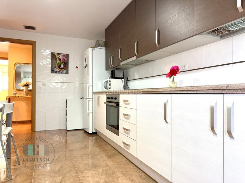 Foto 471f1158-d58e-43c6-9784-754c5450d85a. Chalet mit parking in Sierra Engarcerán