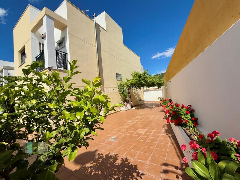 Foto 9dd2784d-60e8-43b5-a58e-0a0a80779a7b. Chalet mit parking in Sierra Engarcerán