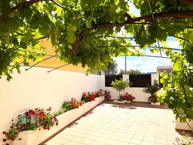 Foto ea291dfa-a3f7-4806-807c-114651f26444. Chalet mit parking in Sierra Engarcerán