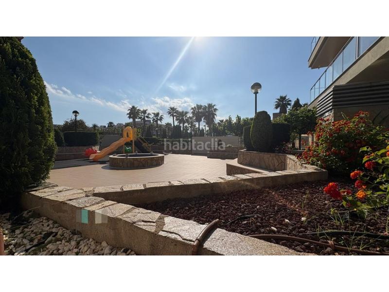 Foto 5e8914ae-ada1-4ac4-8e19-d6dea843cd98. Apartament amb aparcament a Vista Mar Oropesa del Mar