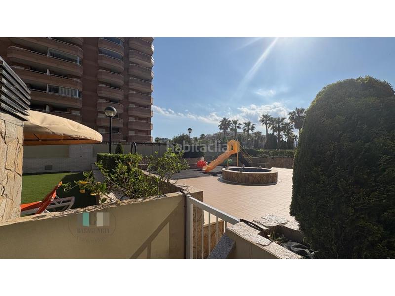 Foto c615d3a6-abc6-490f-aaf3-0d4cf40fa6f2. Apartament amb aparcament a Vista Mar Oropesa del Mar