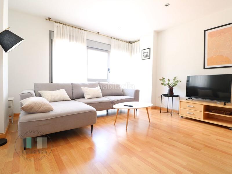 Foto 63c4e3d4-708a-457e-8bd2-51e8c34b74ff. Piso  con licencia turistica en boulevard vte.blasco ibañez en Castellón de la Plana