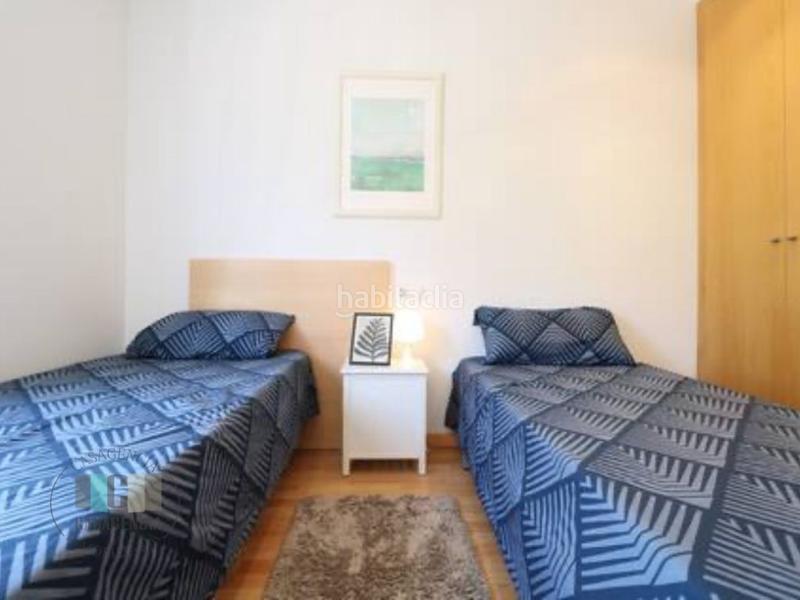 Foto e6999a8a-8393-4deb-ad6a-bd2792ca8423. Piso  con licencia turistica en boulevard vte.blasco ibañez en Castellón de la Plana
