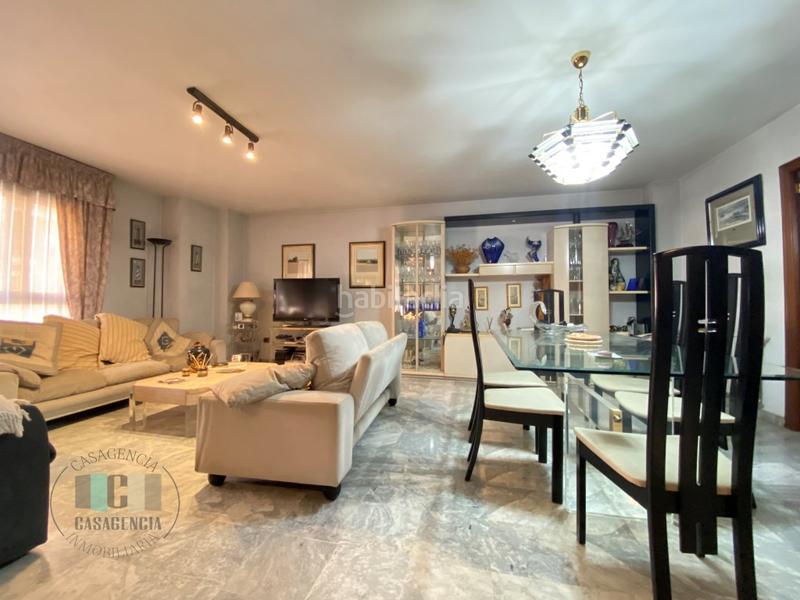 Foto a9c72fc6-e59d-49c4-a220-7d905b97c640. Piso  de grandes dimensiones en alcalde tarrega en Castellón de la Plana