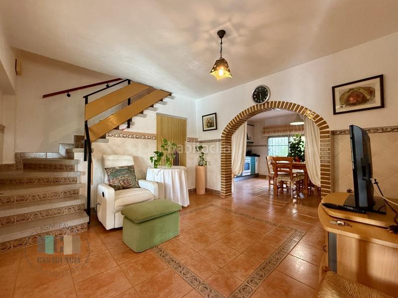 Foto 5ec334fc-5021-4bcd-b6f2-103231fcd10b. Casa adossada amb aparcament a Heliópolis Benicasim / Benicàssim