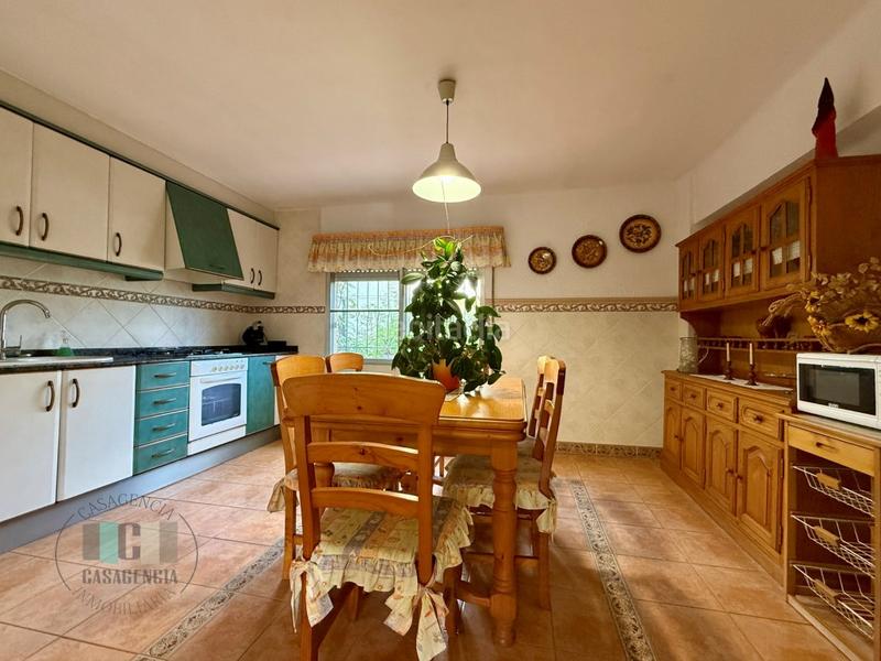 Foto e341590b-9d5c-4299-adf7-930ed6bd3a7f. Casa adossada amb aparcament a Heliópolis Benicasim / Benicàssim