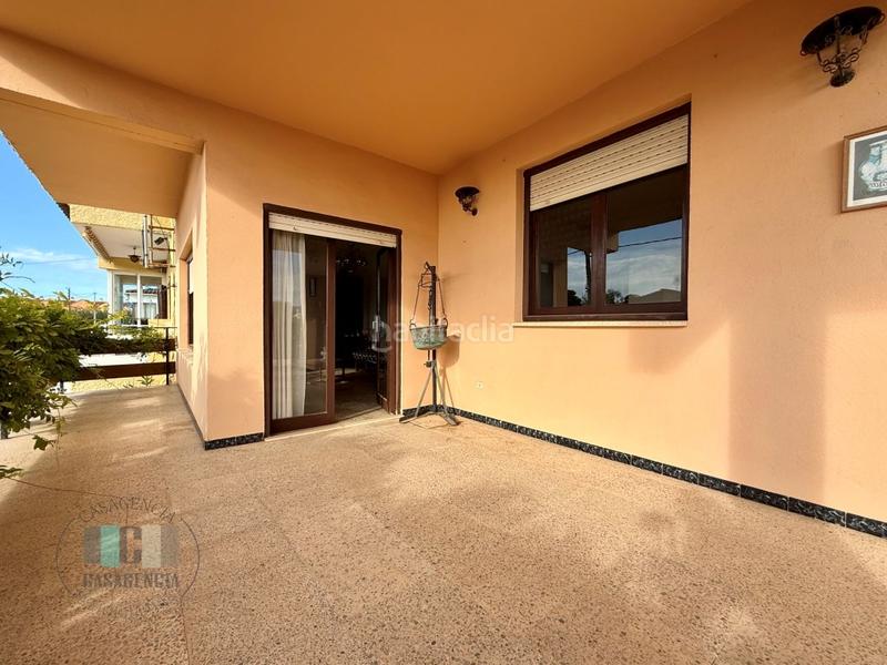 Foto e6305f8f-e36f-4bd3-a2ca-0e3dfd59da9b. Casa adossada amb aparcament a Heliópolis Benicasim / Benicàssim