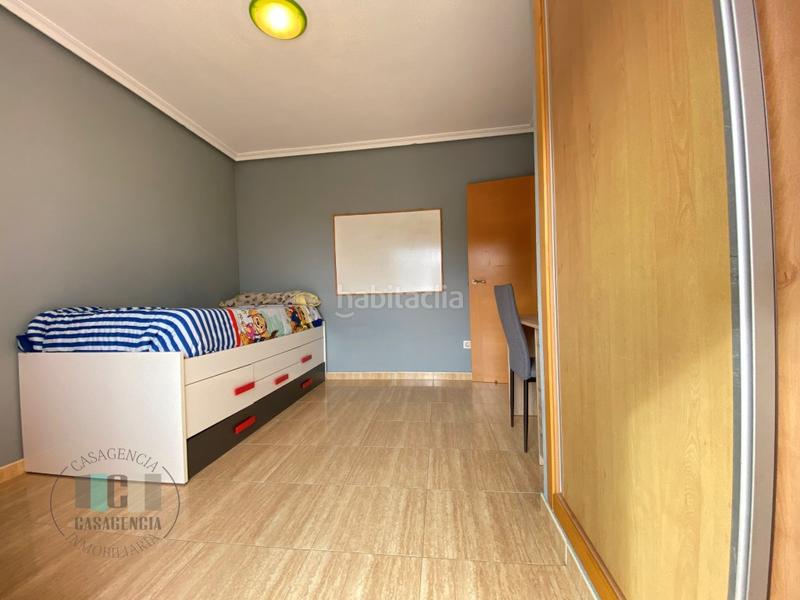 Foto c915794b-71e7-4e2f-a3fa-ba526f2ff4ff. Pis a Centro Oropesa del Mar