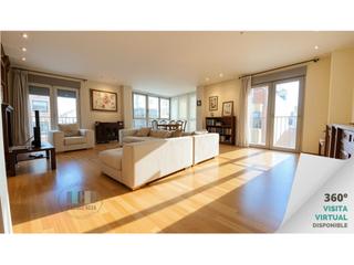 Pis  Plaza clave. Espectacular piso en plaza clavé con cuatro habitaciones dos bañ