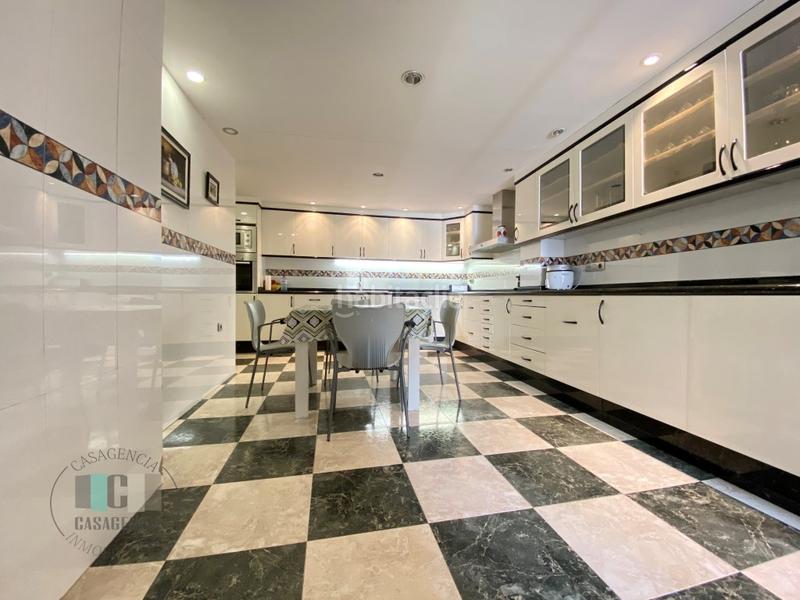 Foto 21a73d5b-0d9b-44bd-9bb0-d9aca9eda539. Appartement avec parking dans Casco Histórico Castellón de la Plana