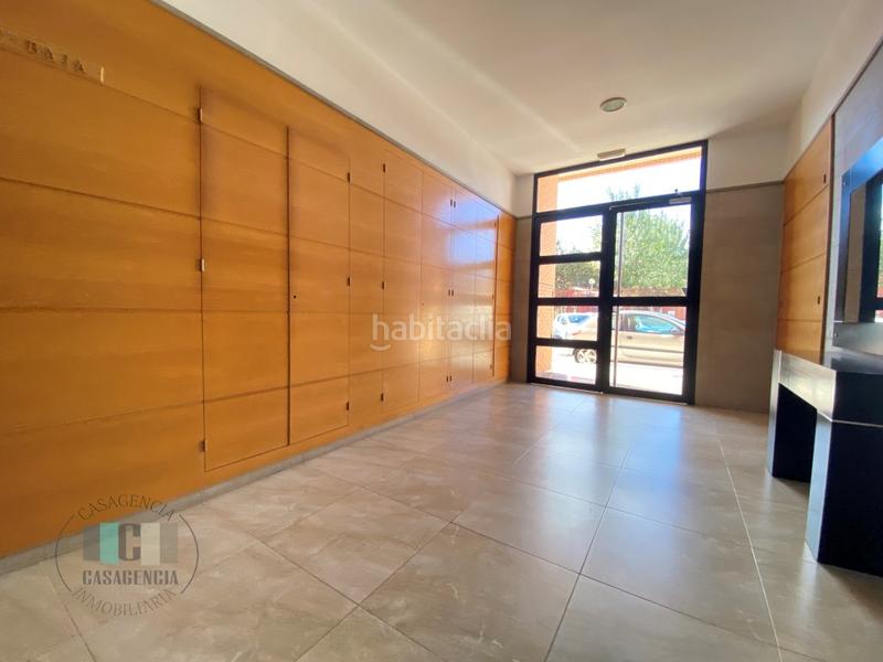 Foto bdb5a60f-2fd9-417c-a422-0b3006b9d744. Pis amb aparcament a El Pilar Villarreal / Vila - real